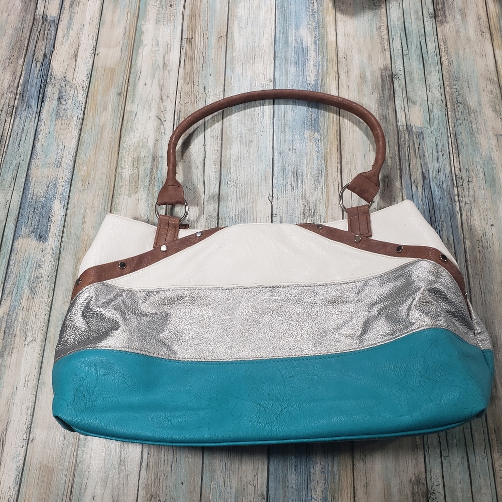Payless Handbag!!! - Picture 12 of 12
